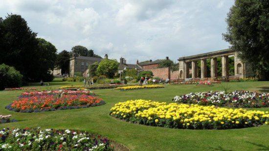 Chantry House Barnsley Exterior foto